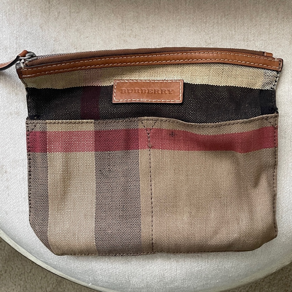 Burberry Checkered Toiletry Bag in Tan and Red